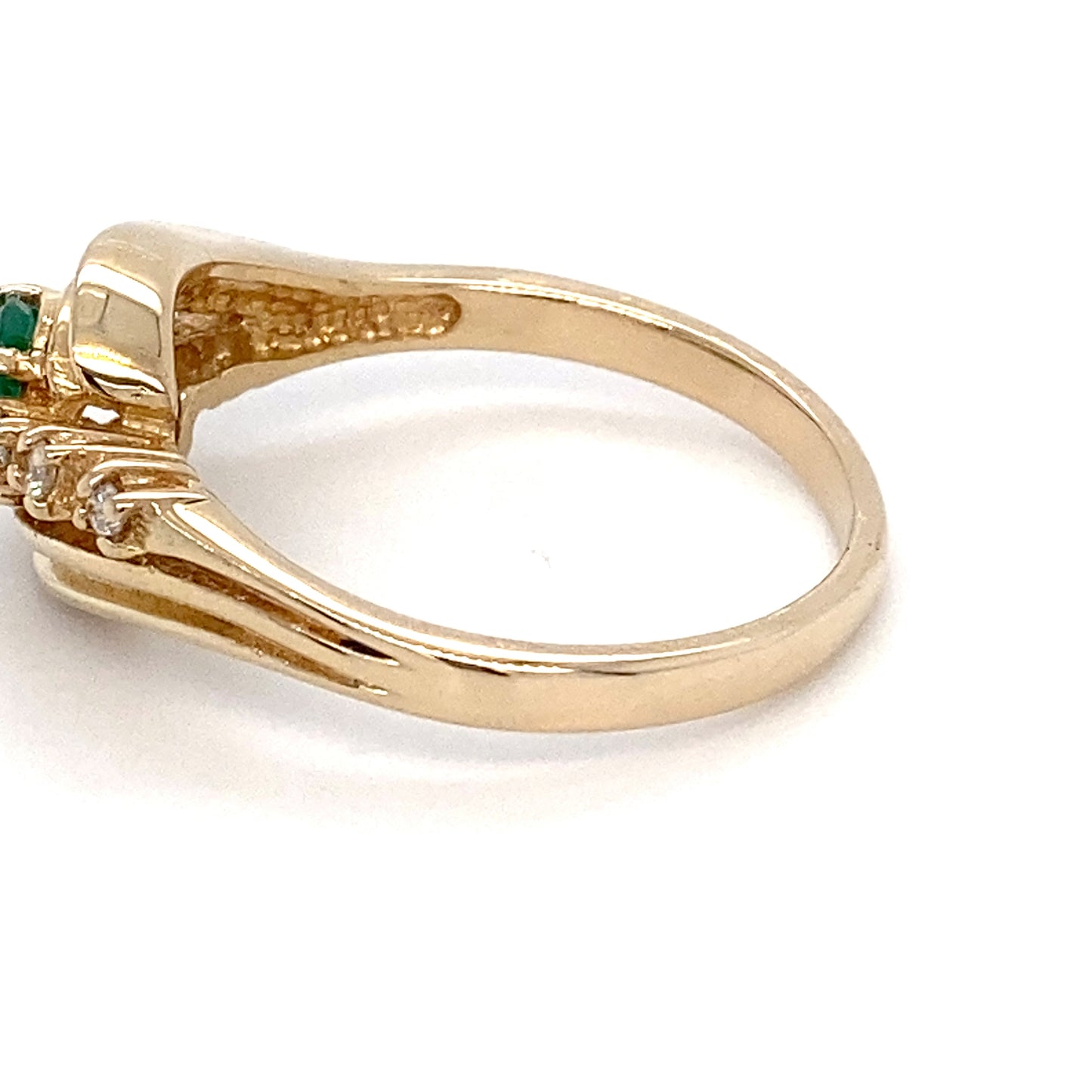 14K Yellow Gold Emerald & Diamonds Ring;  2.7DWT; 0.99 & 0.06CTW; Size 9.5