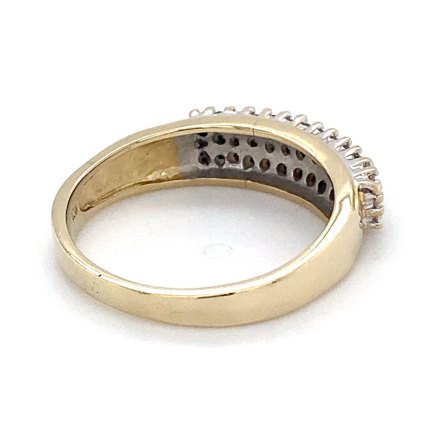 14K Yellow Gold & Diamond Gentleman's Ring; 2.1DWT; Size 7