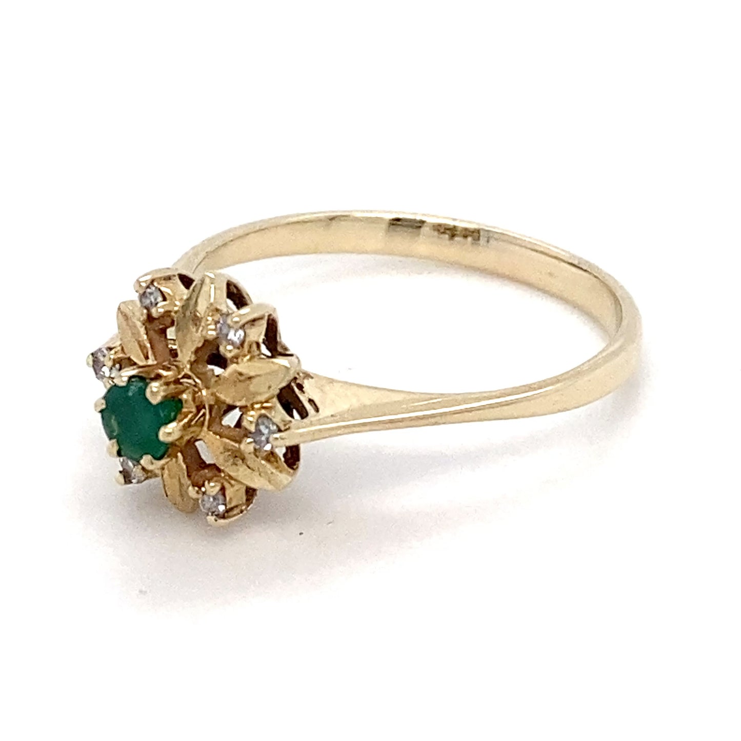 14K Yellow Gold Emerald & Diamonds Ring; .10 & .06CTW; Size 7