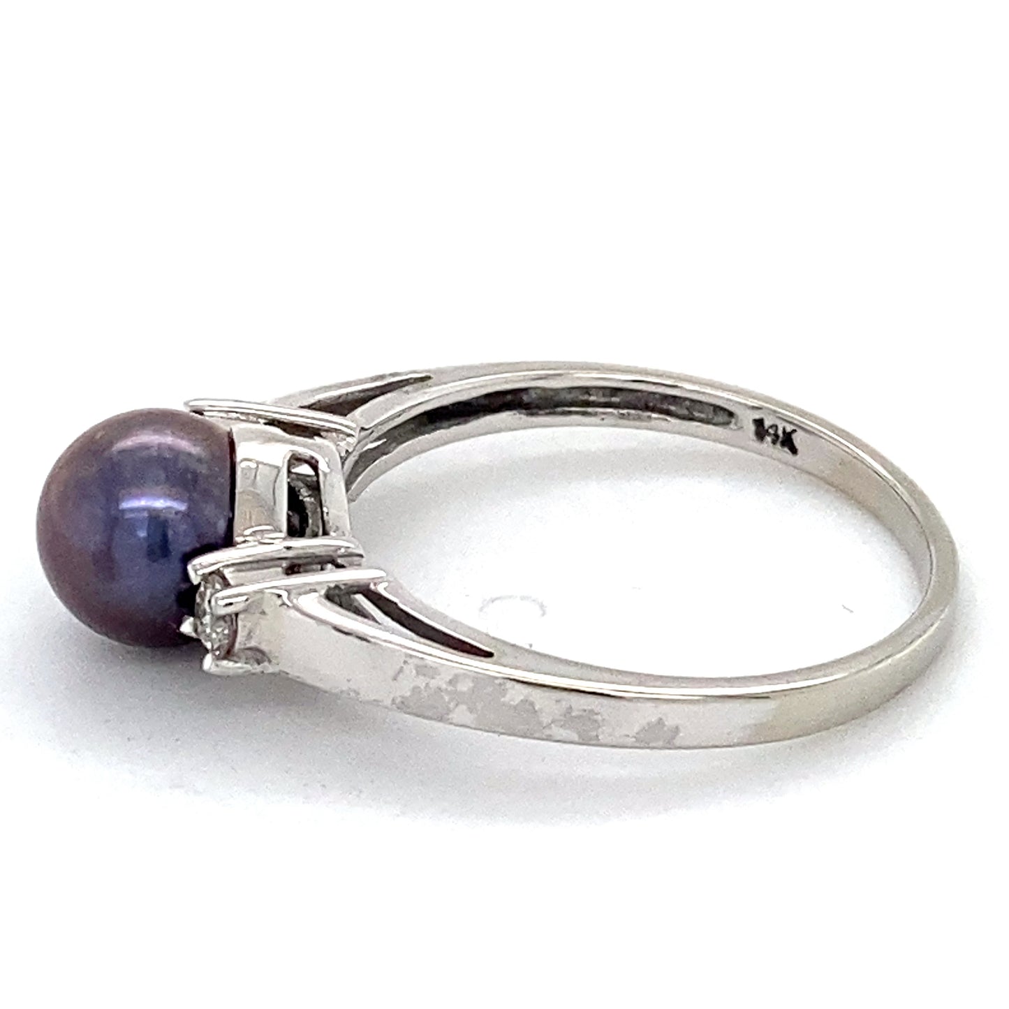 14K White Gold Diamond & Pearl Solitaire Ring; 1.5DWT: Size 7