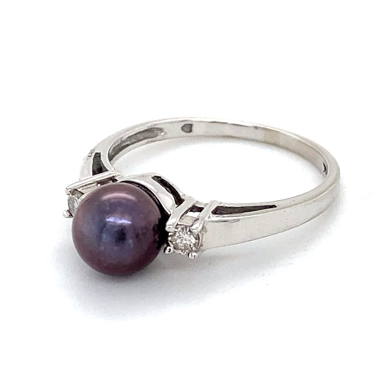 14K White Gold Diamond & Pearl Solitaire Ring; 1.5DWT: Size 7