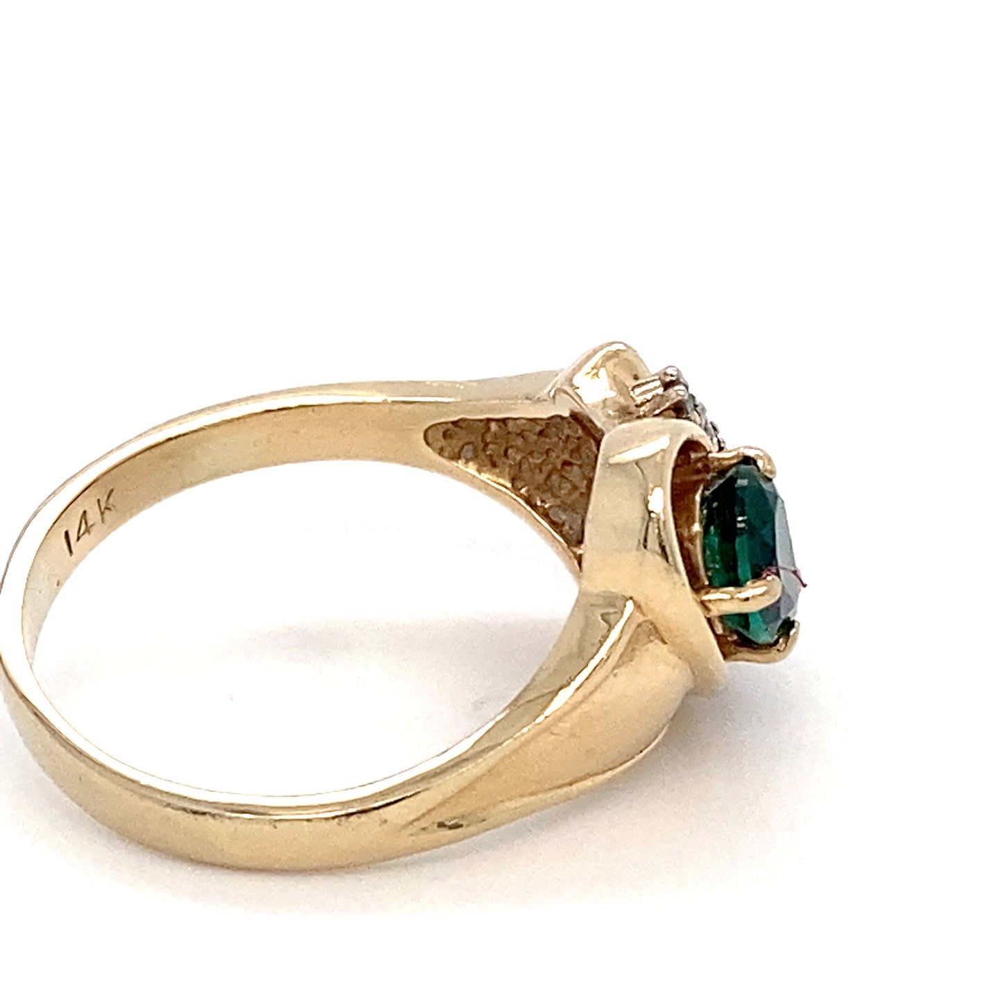 14K Yellow Gold Emerald & Diamonds Ring; 3.7DWT; 0.62 & 0.10CTW; Size 8.5