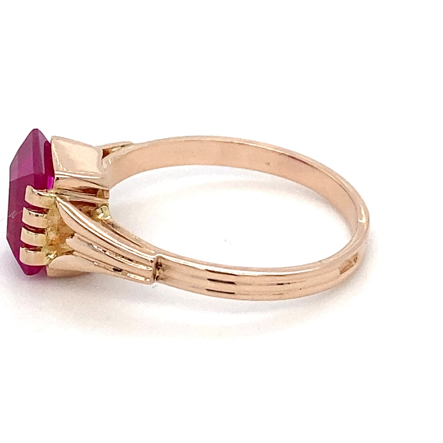14K Rose Gold Synthetic Ruby Ring; 1.80DWT; 2.8g; Size 7