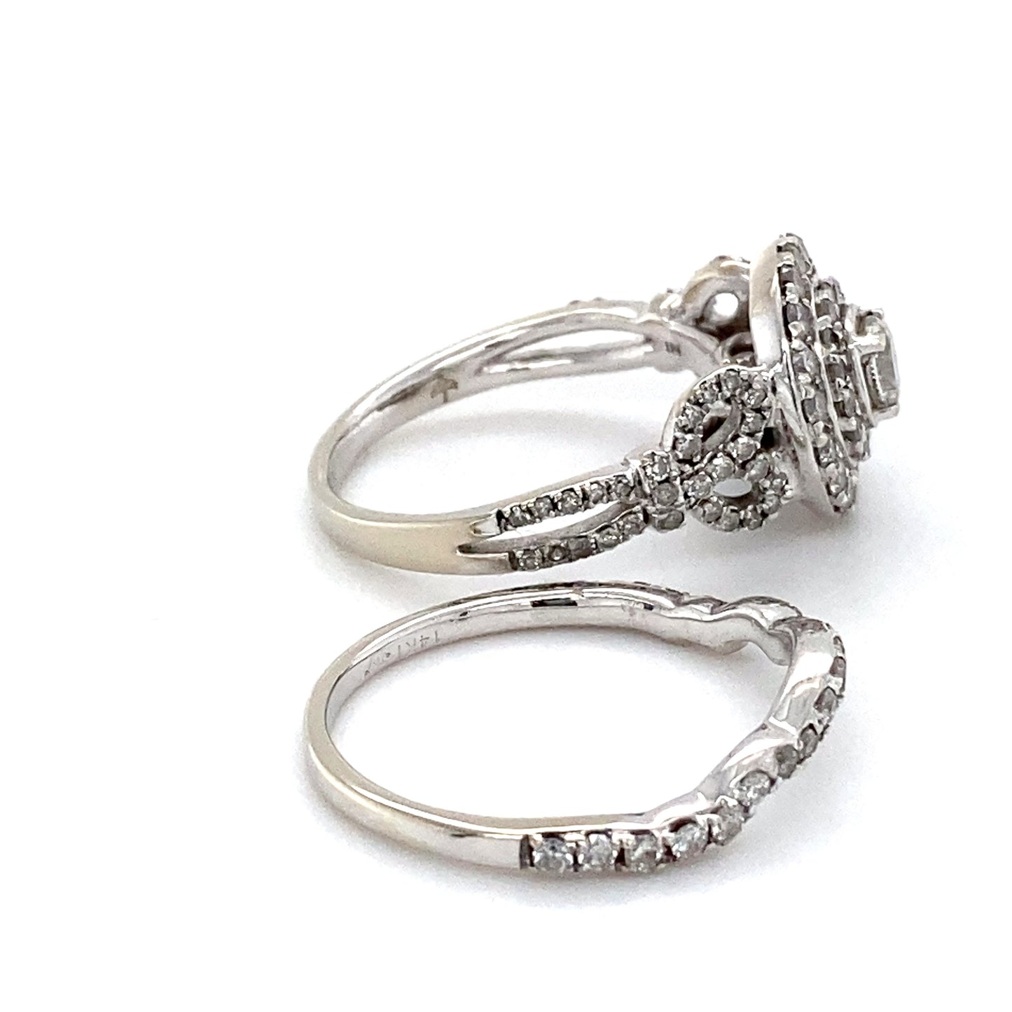 14K White Gold Diamond Lady's Fashion Ring; 4.3DWT; Size 6.5