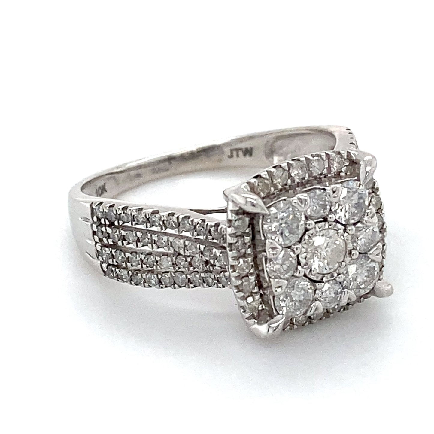 10K White Gold Diamond Lady's Fashion Ring; 2.1DWT; Size 7