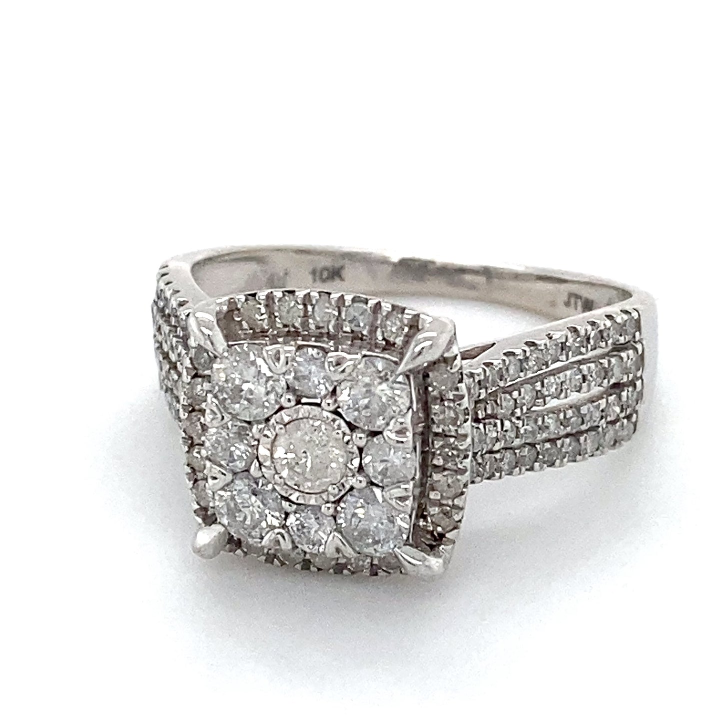 10K White Gold Diamond Lady's Fashion Ring; 2.1DWT; Size 7