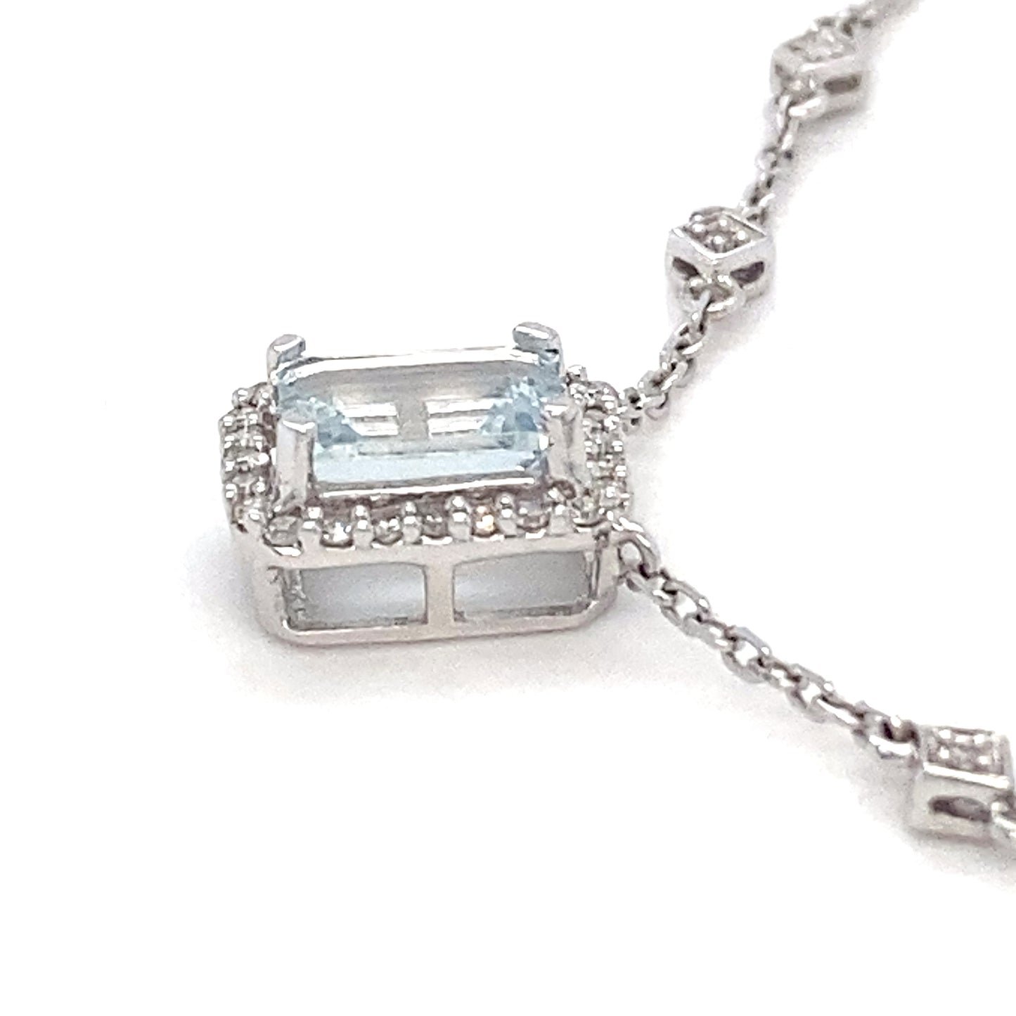 14K White Gold Aquamarine & Diamond 18" Necklace & Pendant