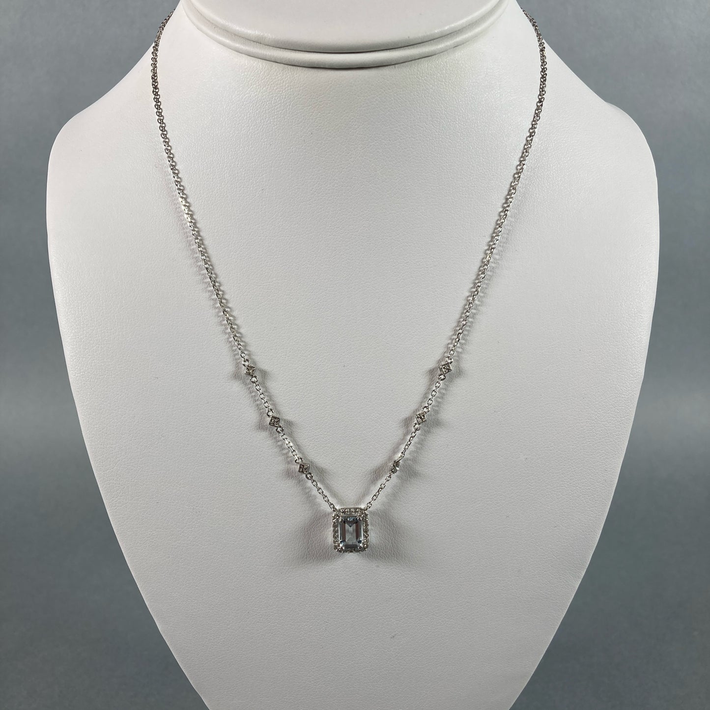 14K White Gold Aquamarine & Diamond 18" Necklace & Pendant