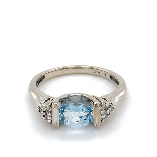 14K White Gold Diamond & Aquamarine Lady's Ring; 2.0DWT; Size 6.5