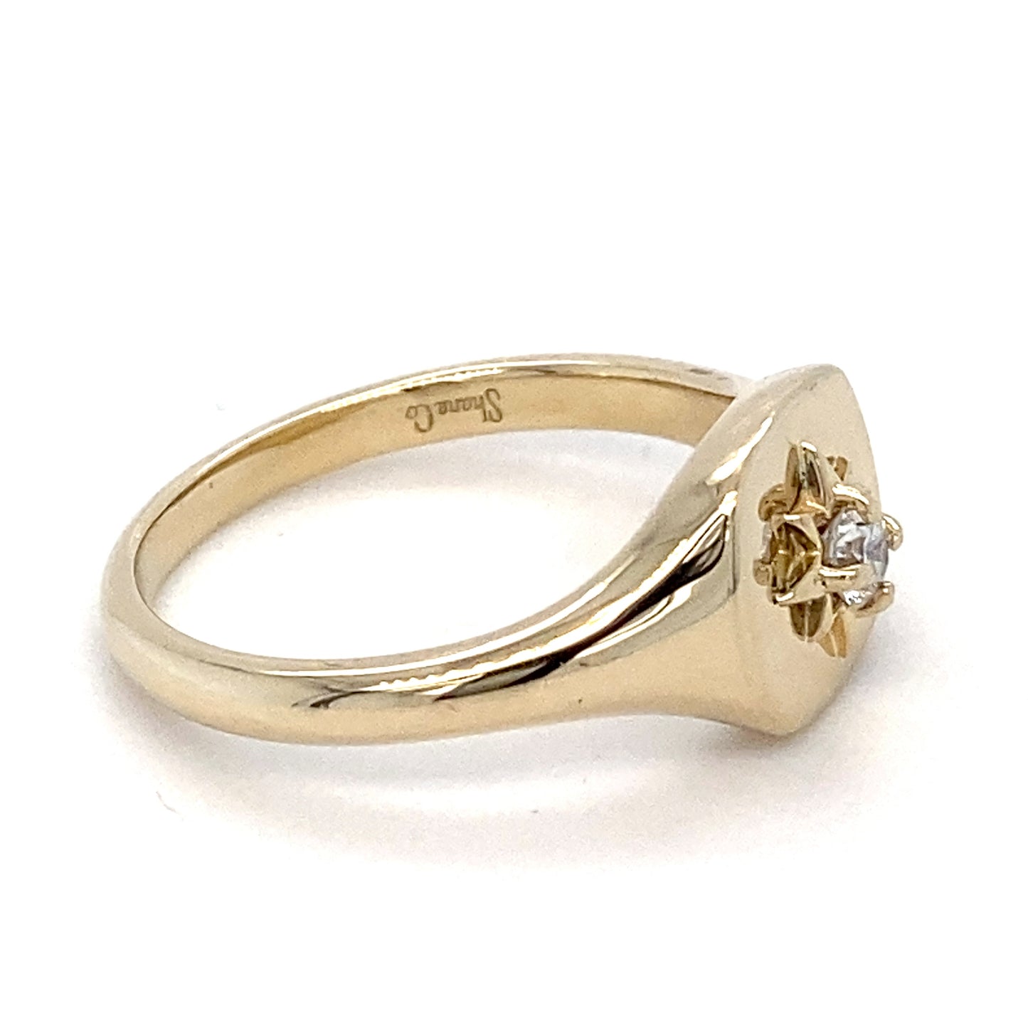14K Yellow Gold Diamond Ring; 2.4DWT; 0.08CTW; Size 7.5