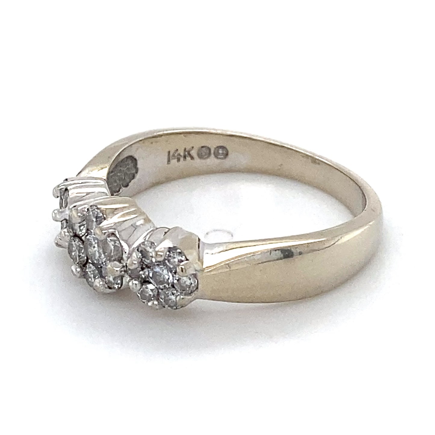 14K White Gold Diamond Fashion Ring; 2.6DWT; Size 7