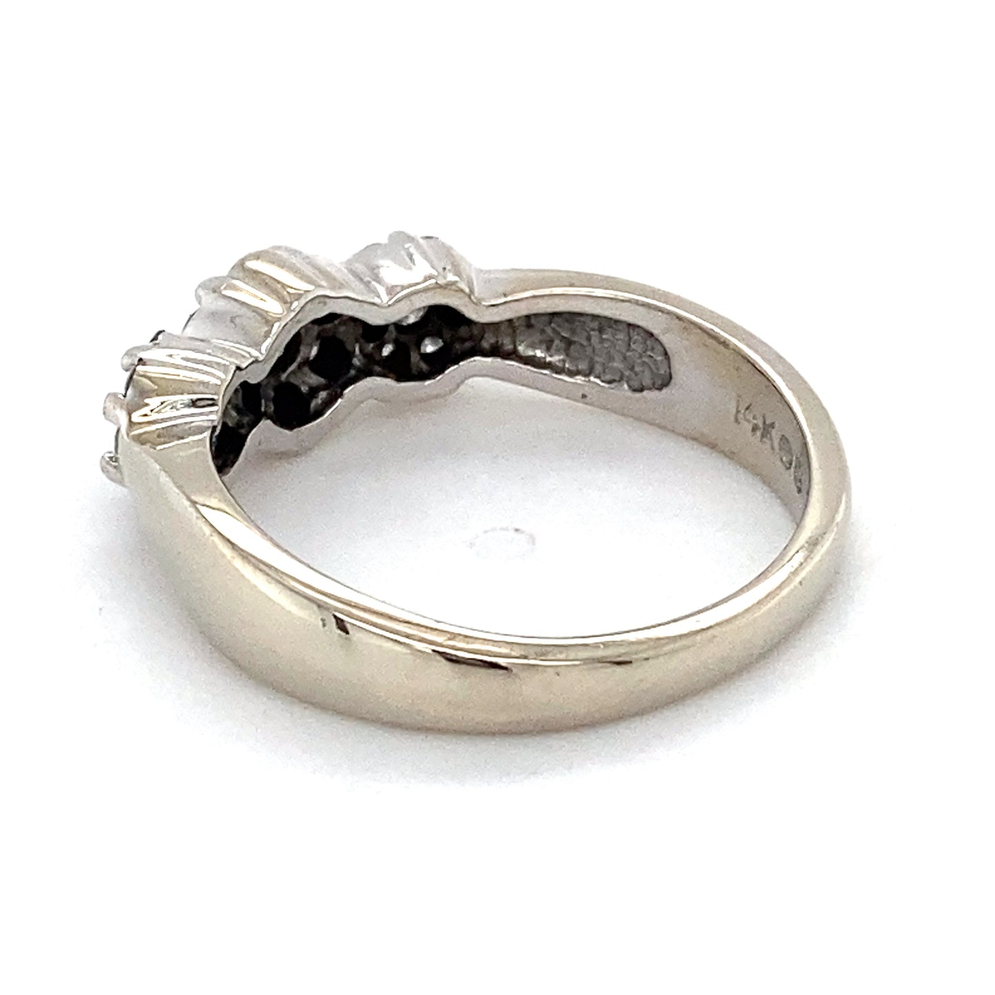 14K White Gold Diamond Fashion Ring; 2.6DWT; Size 7