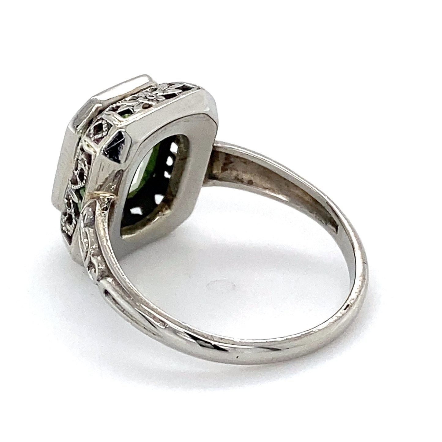 14K White Gold Vintage Lady's Ring; 1.9DWT: Size 5