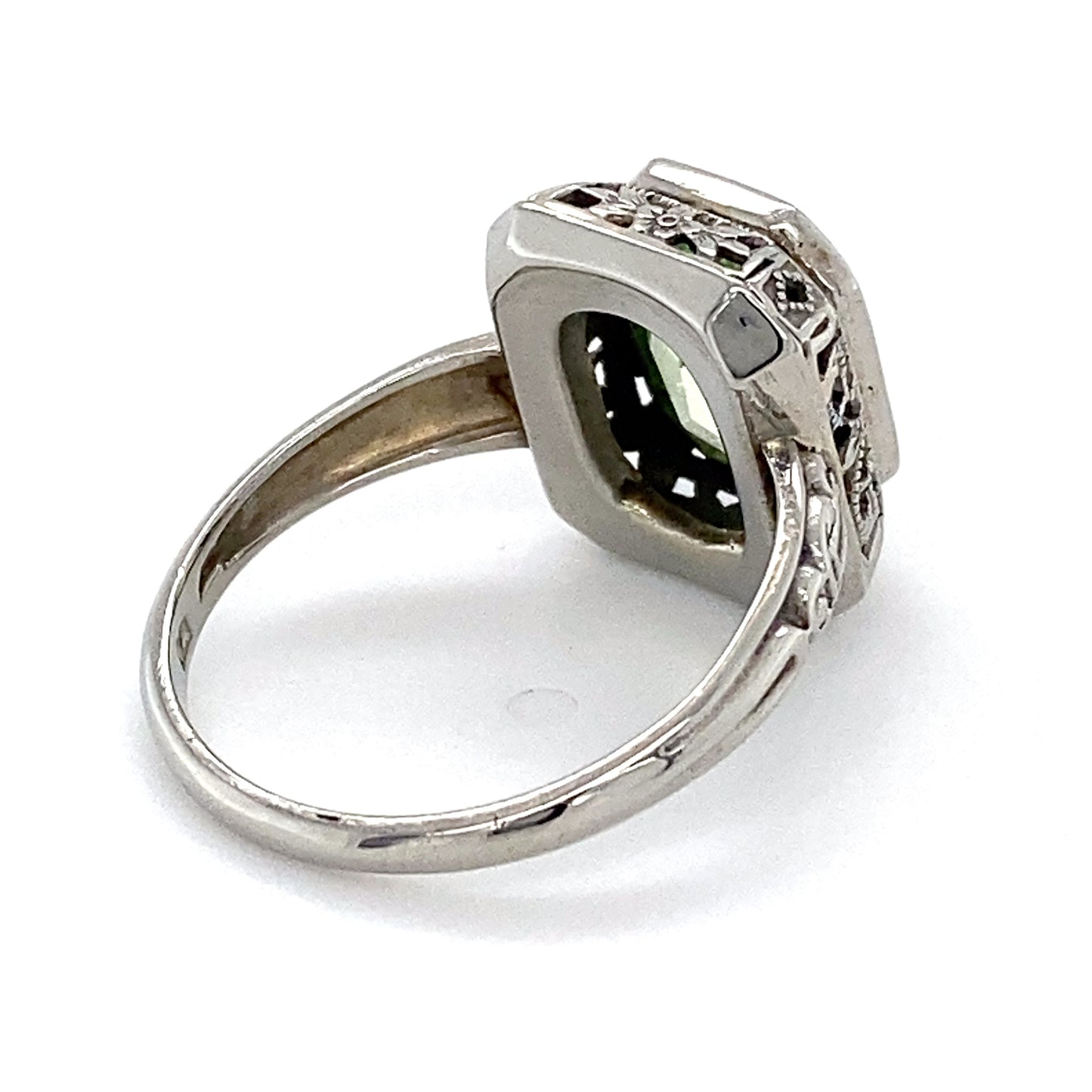 14K White Gold Vintage Lady's Ring; 1.9DWT: Size 5