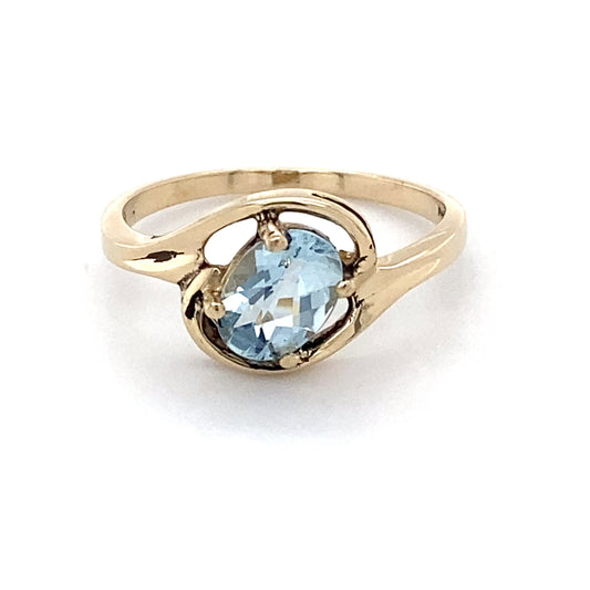 14K Yellow Gold Aquamarine Lady's Ring; 1.3DWT; Size 6