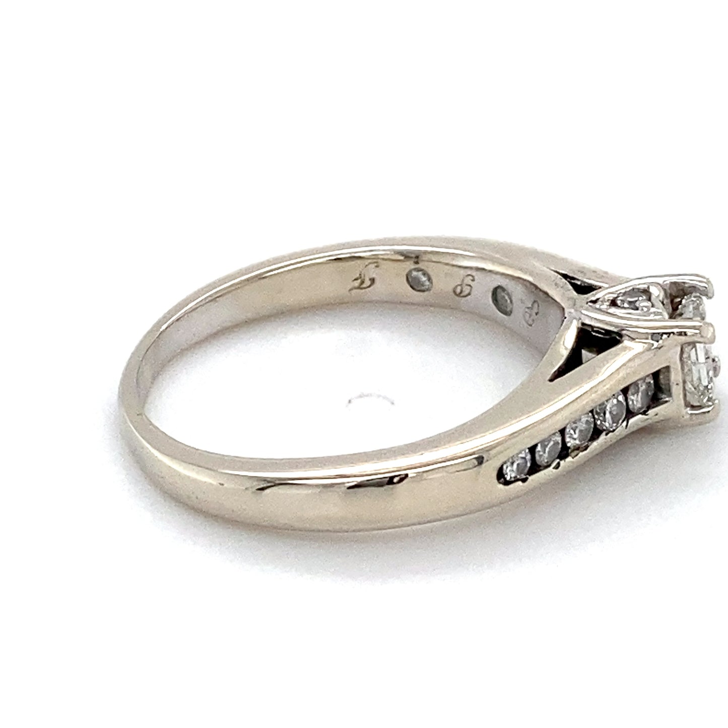 14K White Gold Diamond Lady's Fashion Ring; 2.5DWT; Size 6