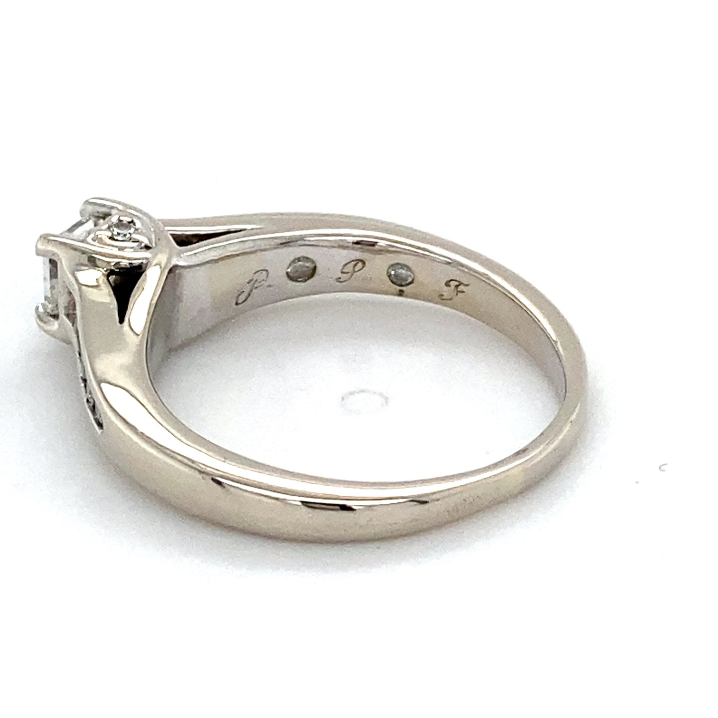 14K White Gold Diamond Lady's Fashion Ring; 2.5DWT; Size 6