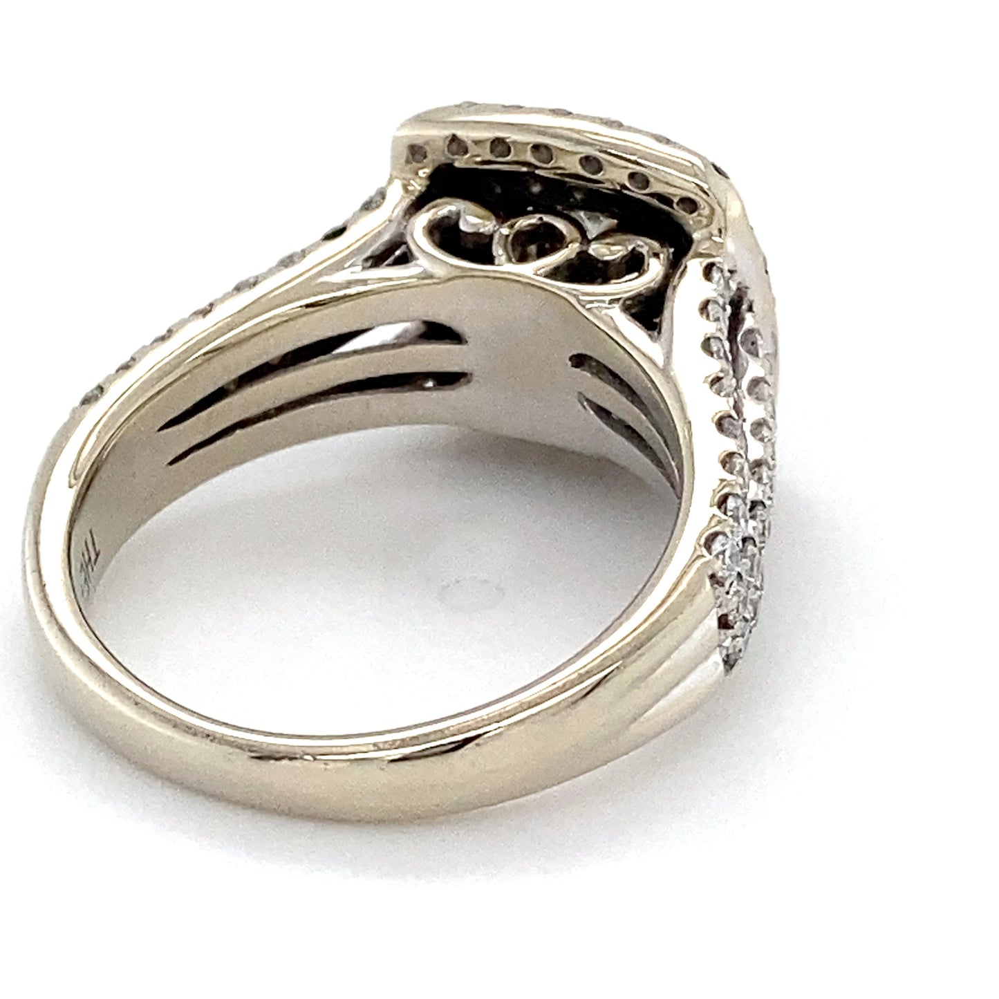 14K White Gold Leo Diamond Lady's Ring; 4.4DWT; Size 6.5