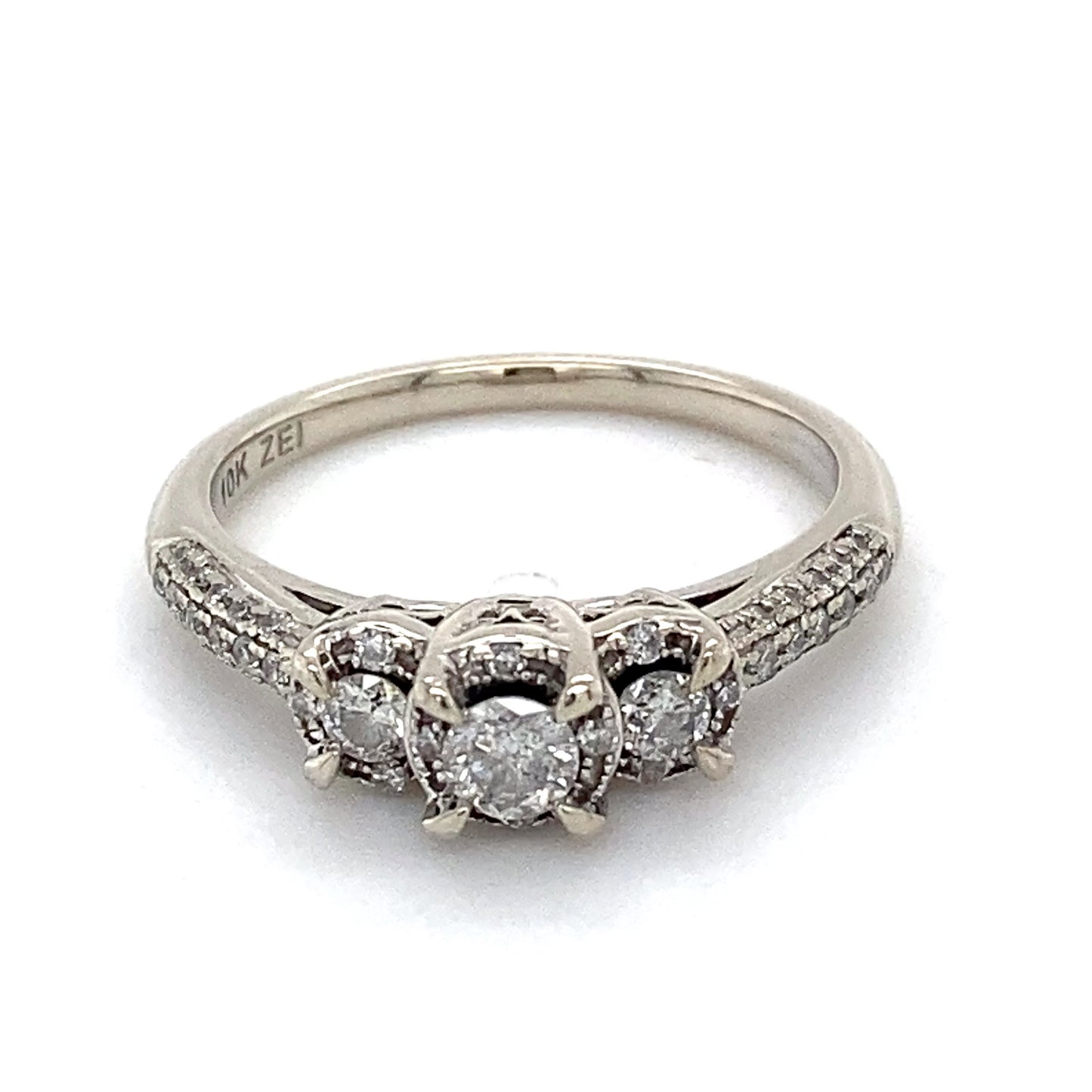 10K White Gold Diamond Fashion Ring; 1.6DWT: Size 6.75
