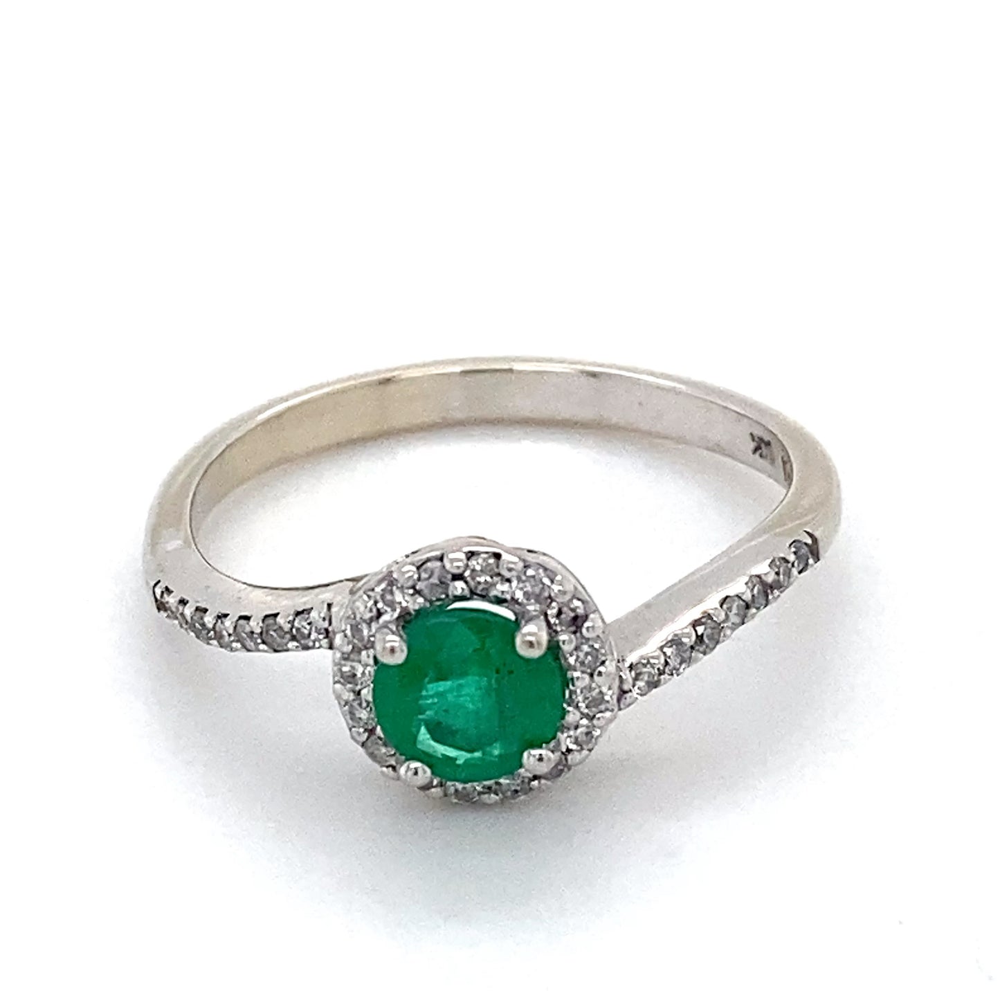 14K White Gold Diamond & Emerald Ring; 1.6DWT; Size 7