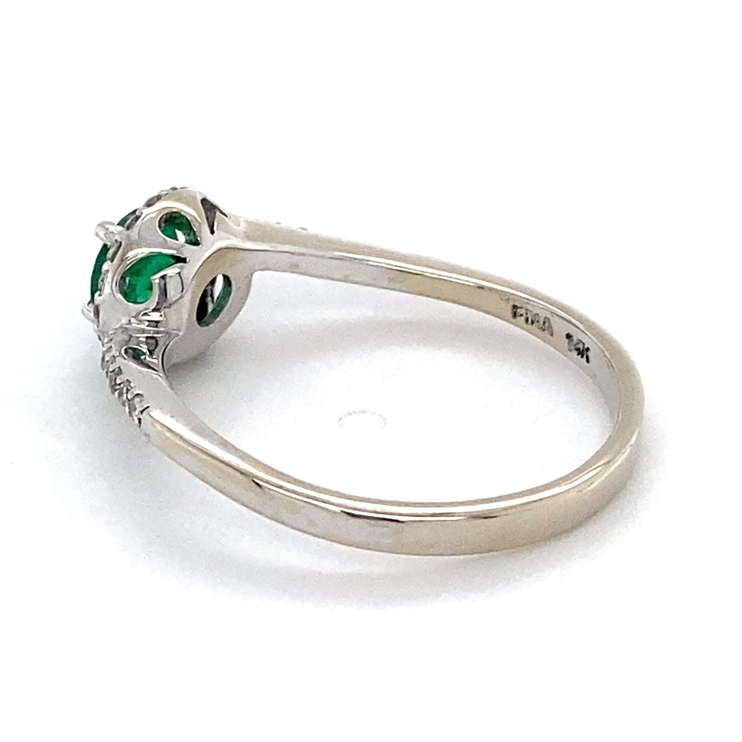 14K White Gold Diamond & Emerald Ring; 1.6DWT; Size 7