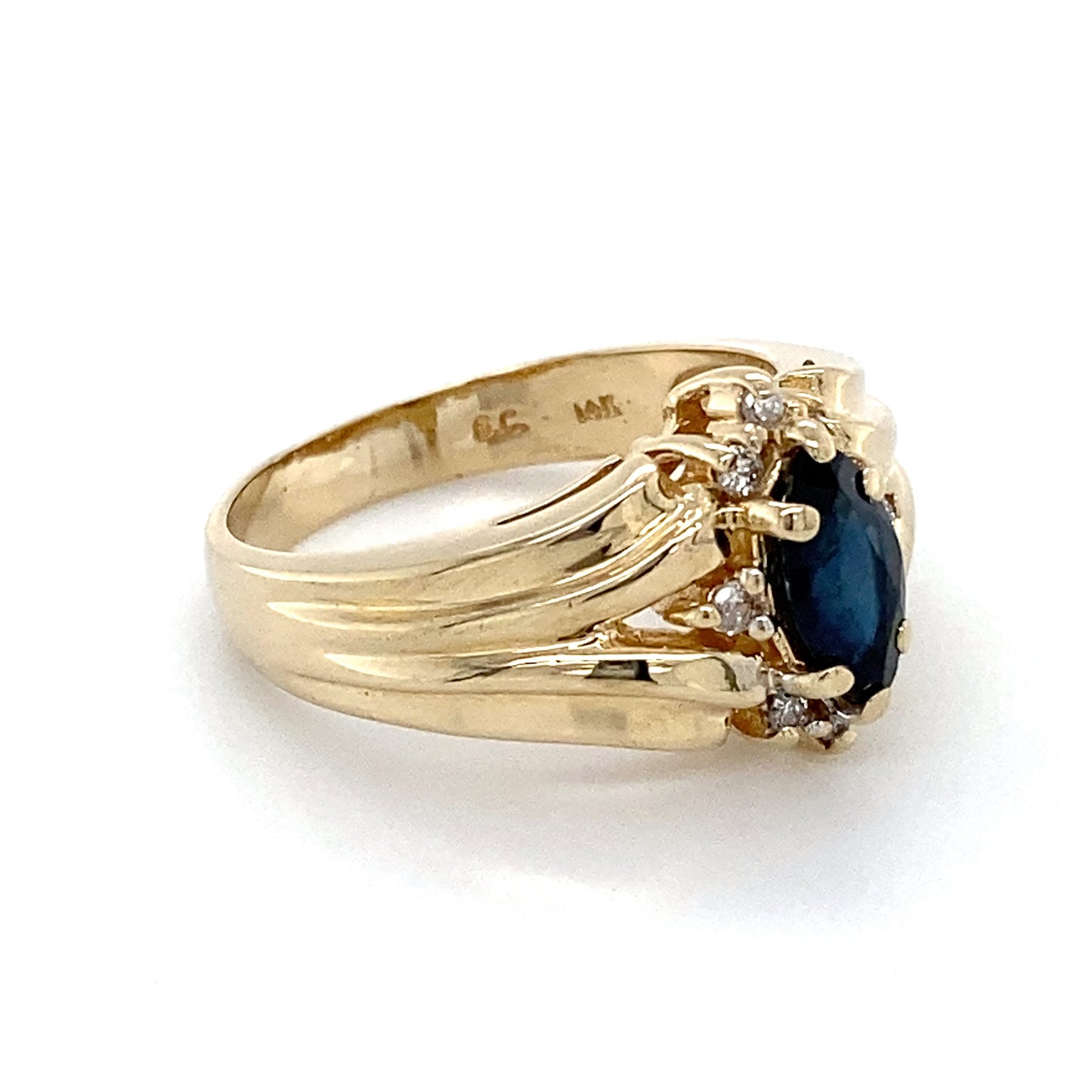 14K Yellow Gold Diamond & Sapphire Lady's Ring; 3.0DWT; Size 5.5