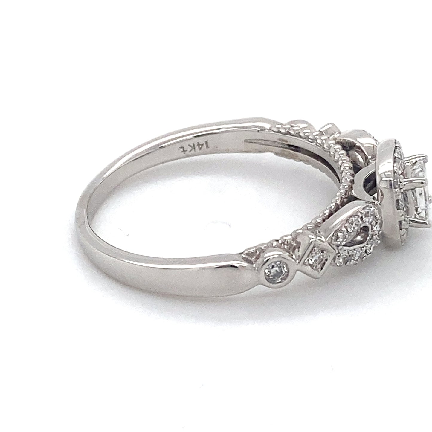 14K White Gold Diamond Lady's Fashion Ring; 2.6DWT; Size 8.5