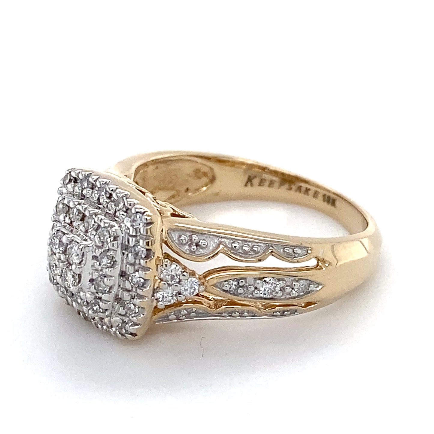 10K Yellow Gold Diamond Lady's Fashion Ring; 3.3DWT; Size 7