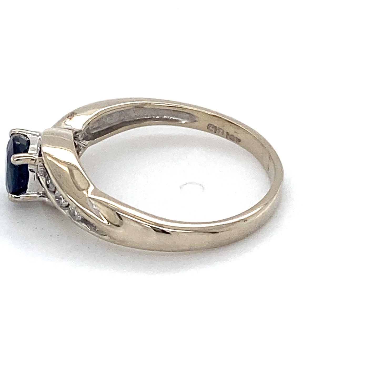 14K White Gold Diamond & Sapphire Ring; 1.4DWT; Size 5.5