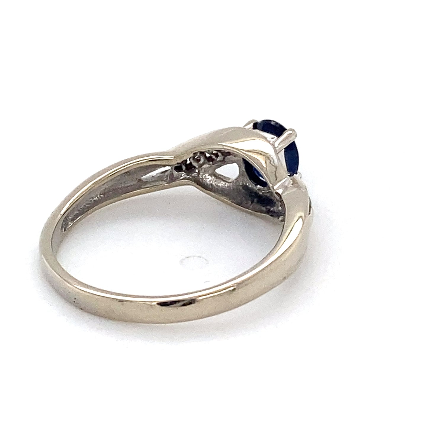 14K White Gold Diamond & Sapphire Ring; 1.4DWT; Size 5.5
