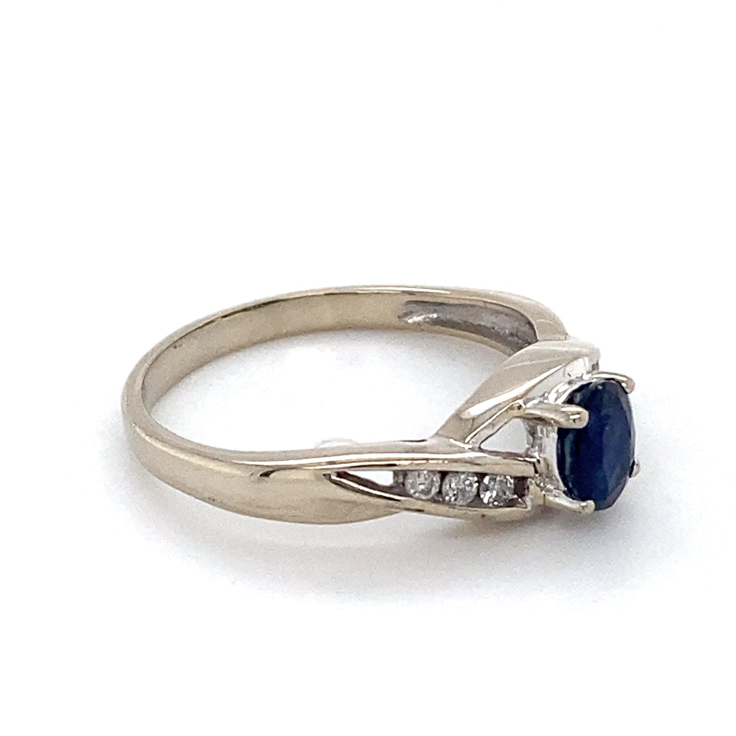 14K White Gold Diamond & Sapphire Ring; 1.4DWT; Size 5.5