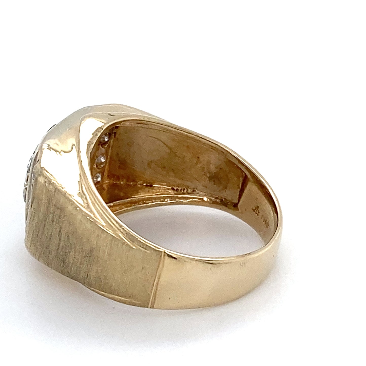 14K Yellow Gold & Diamond Gentleman's Ring; 4.3DWT; Size 9