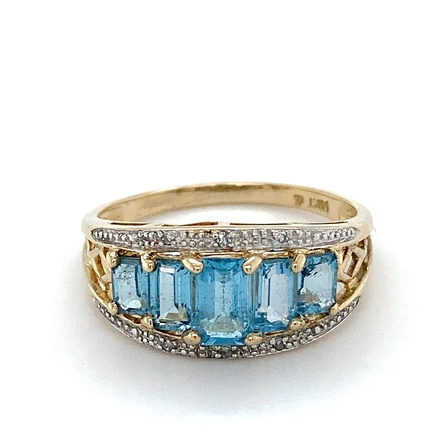 14K Yellow Gold Diamond & Topaz Lady's Ring; 2.2DWT; Size 8.5