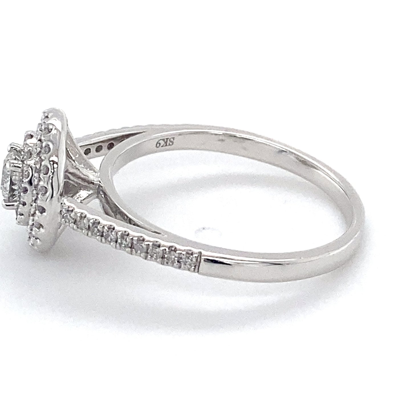 10K White Gold Diamond Lady's Fashion Ring; 1.8DWT; Size 7