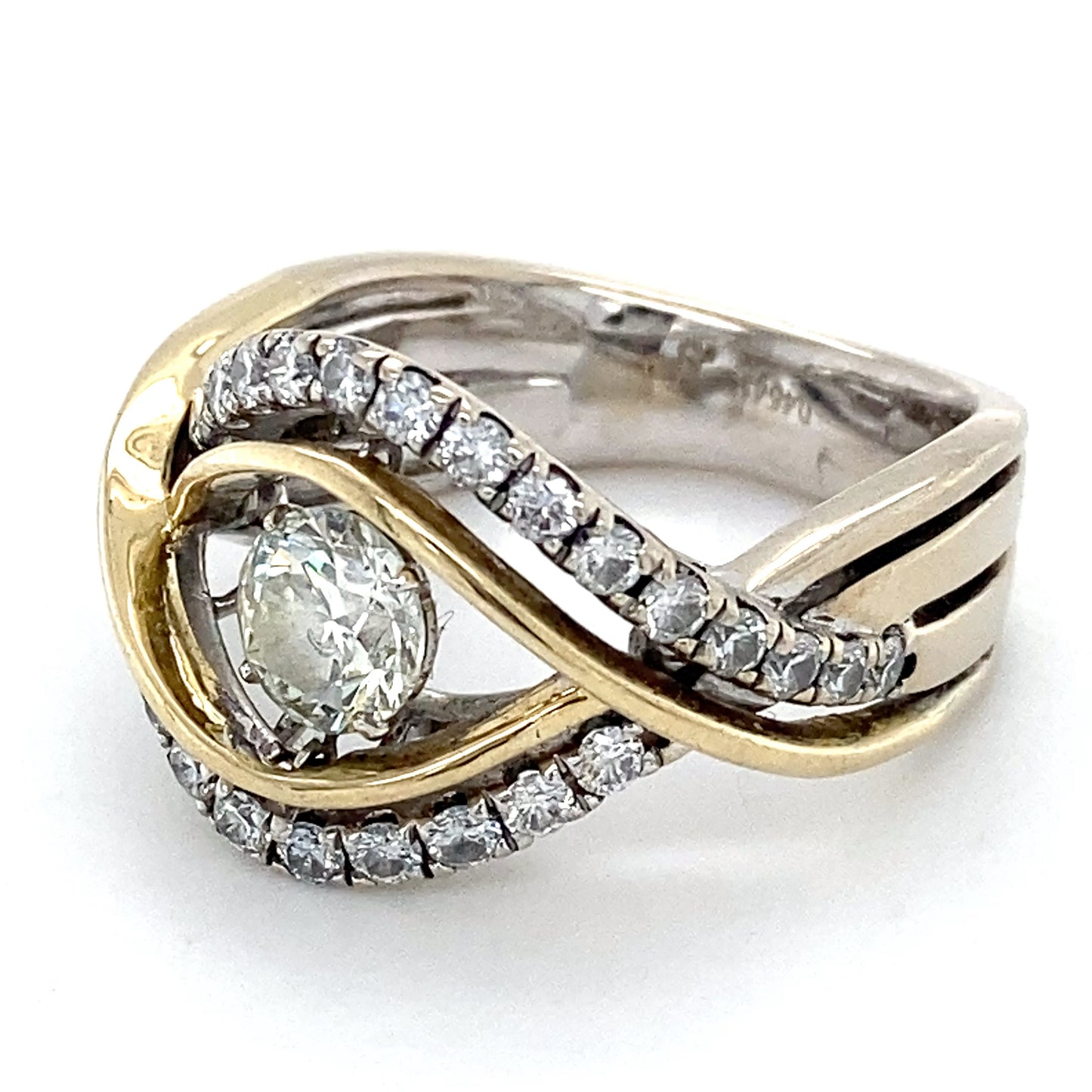 14K Yellow Gold Diamond Lady's Fashion Ring; 5.5DWT; Size 7.5