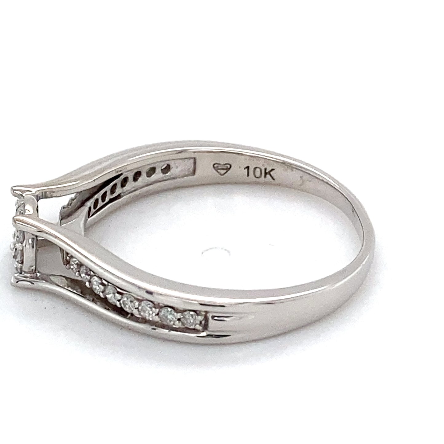 10K White Gold Diamond Halo Ring; 1.8DWT; Size 9