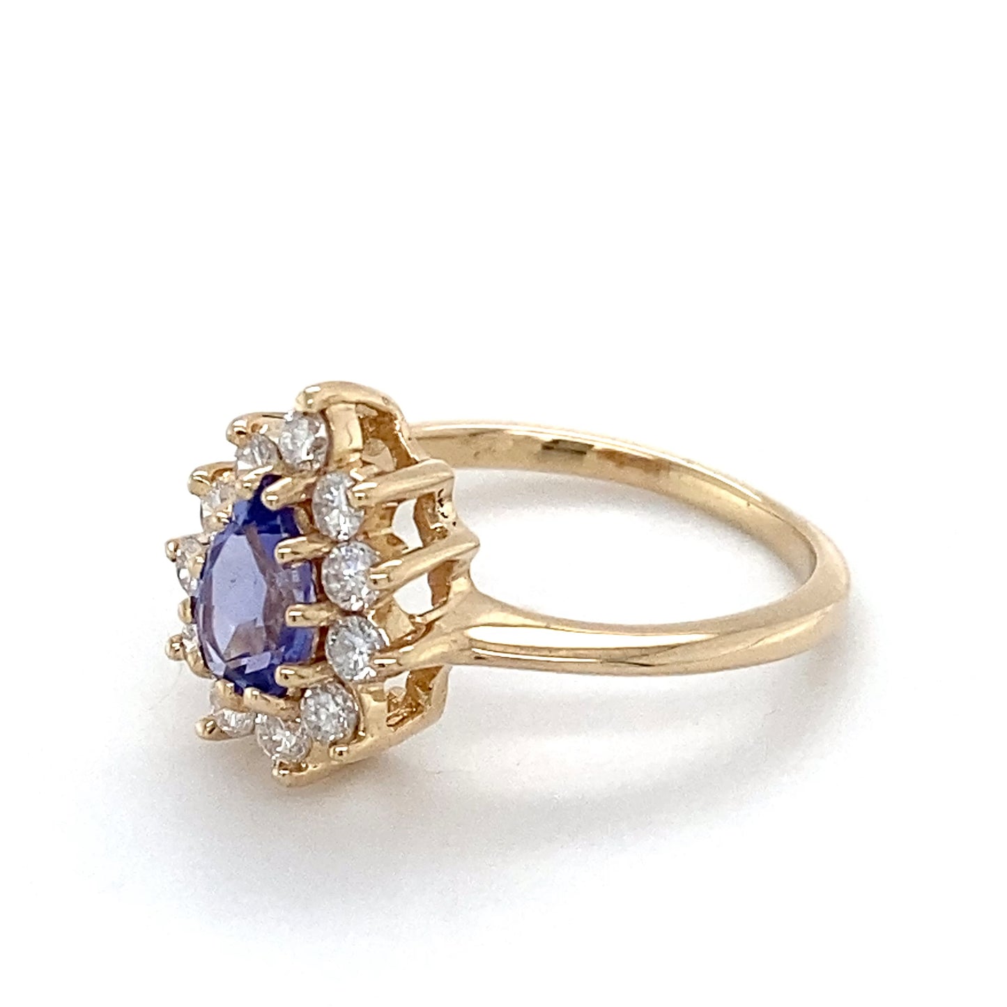 14K Yellow Gold Amethyst & Diamond Lady's Ring; 1.8DWT; Size 6