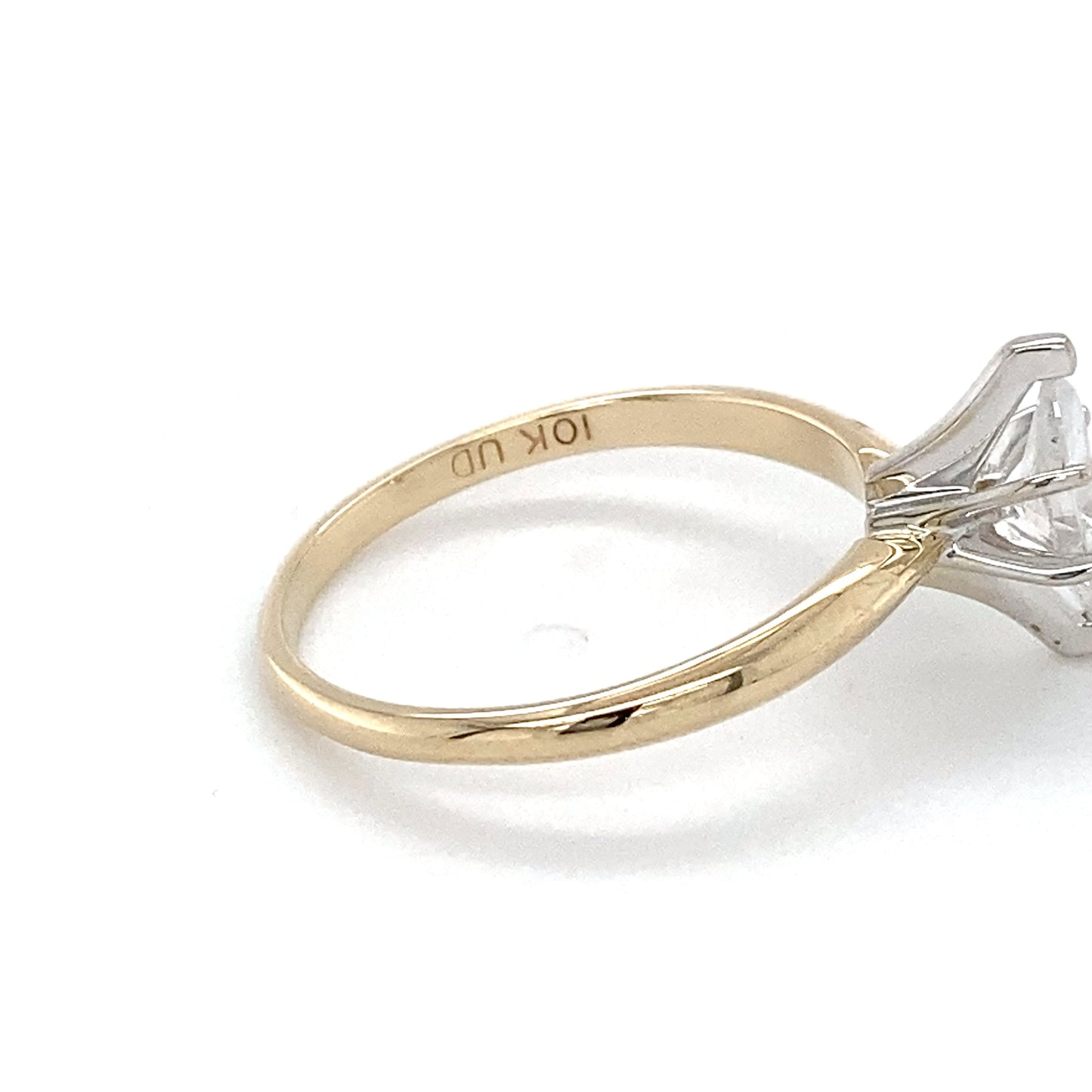 10K White Gold Diamond Lady's Solitaire Ring; 1.2DWT; Size 7.25