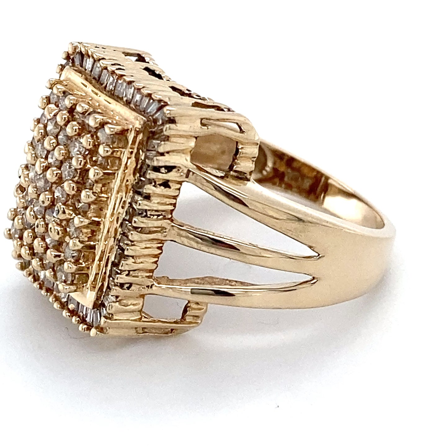 10K Yellow Gold Diamond Gentleman's Ring; 4.6DWT; Size 8