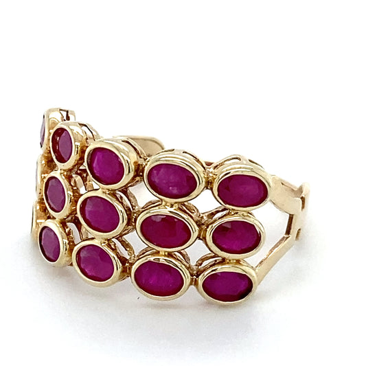 10K Yellow Gold & Ruby Lady's Ring; 1.8DWT: Size 9