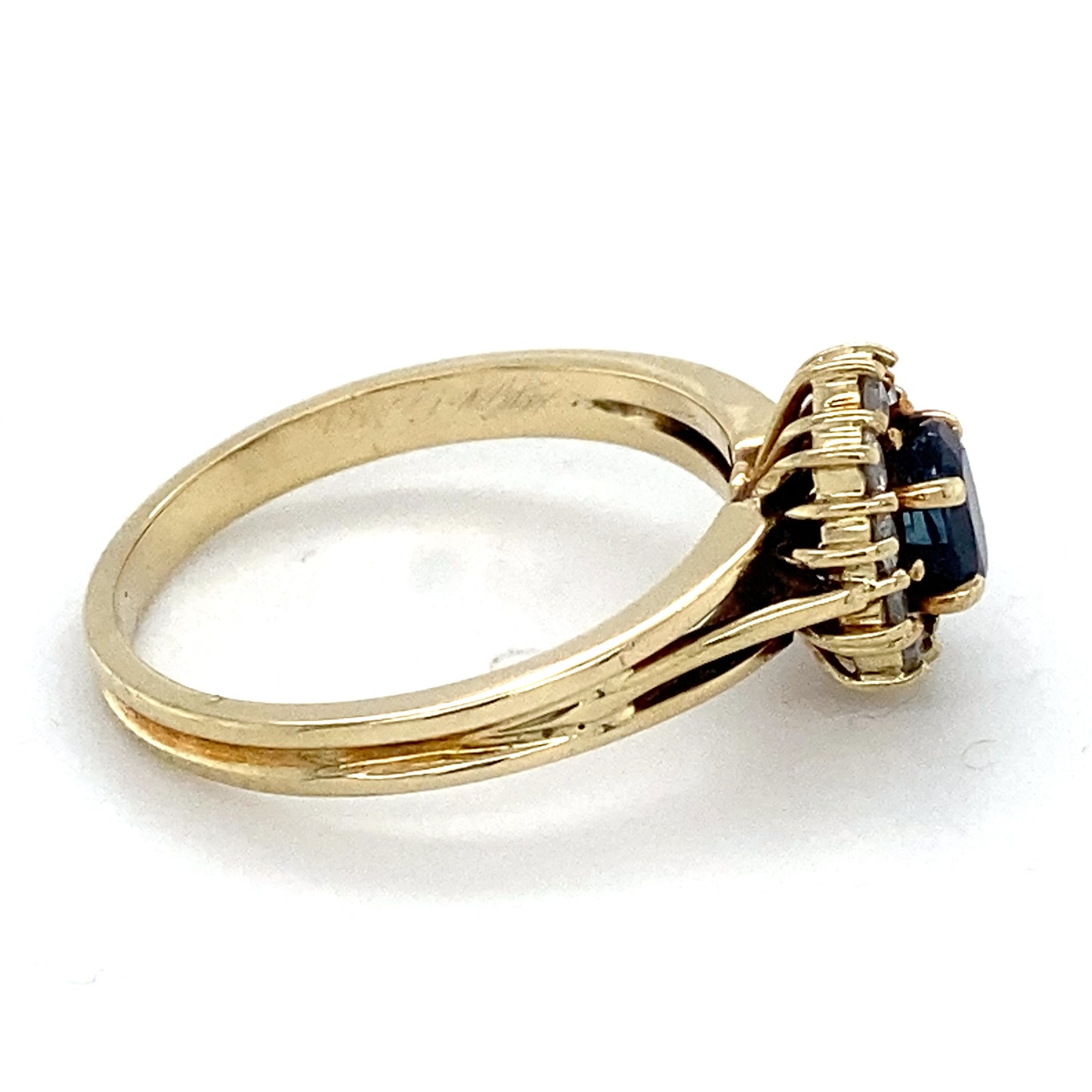 14K Yellow Gold Diamond & Sapphire Lady's Ring; 2.1DWT; Size 6.5