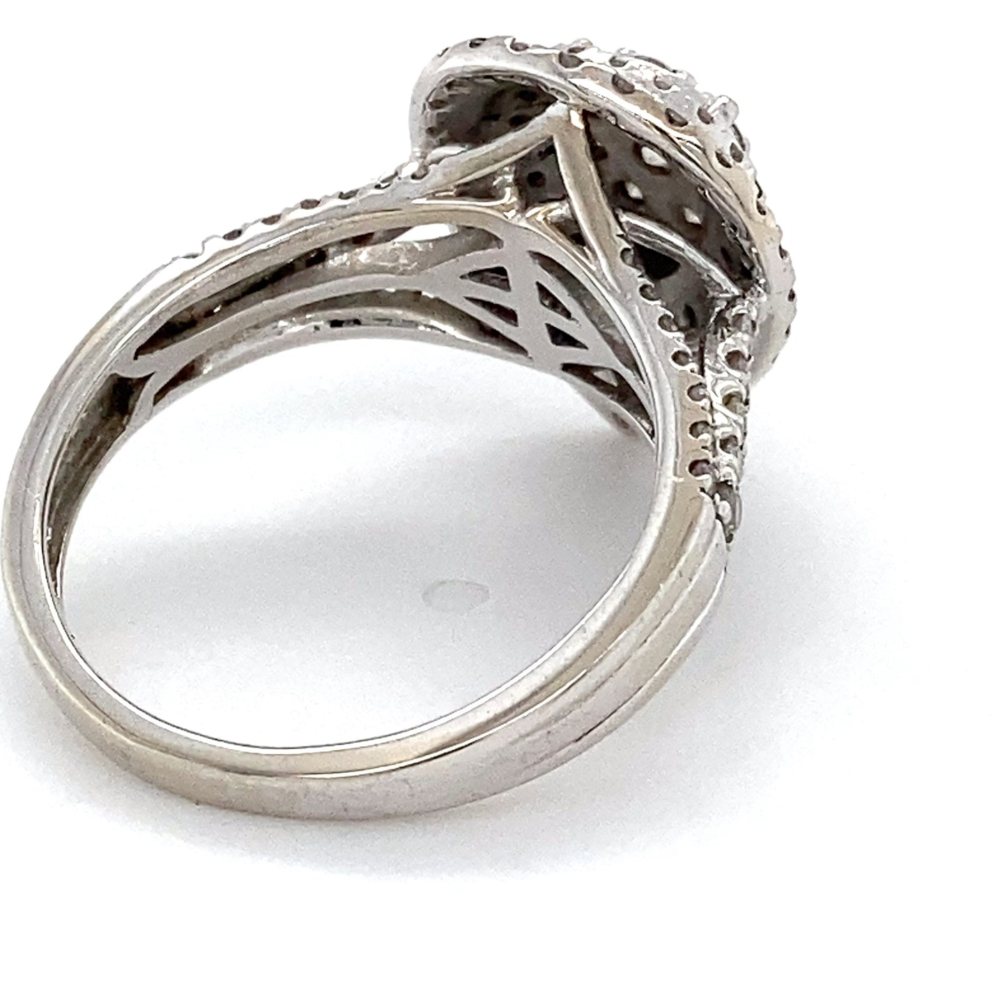 10K White Gold Diamond Lady's Fashion Ring; 3.0DWT; Size 7