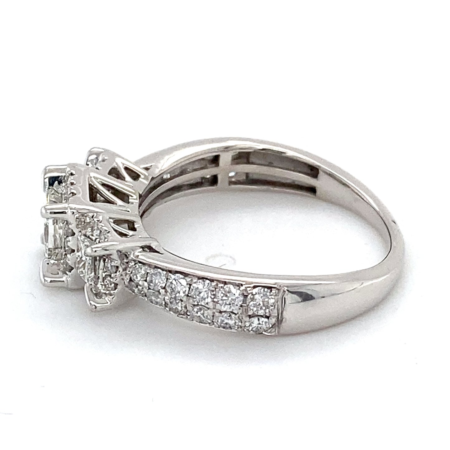 10K White Gold Diamond Lady's Fashion Ring; 1.8DWT; Size 6