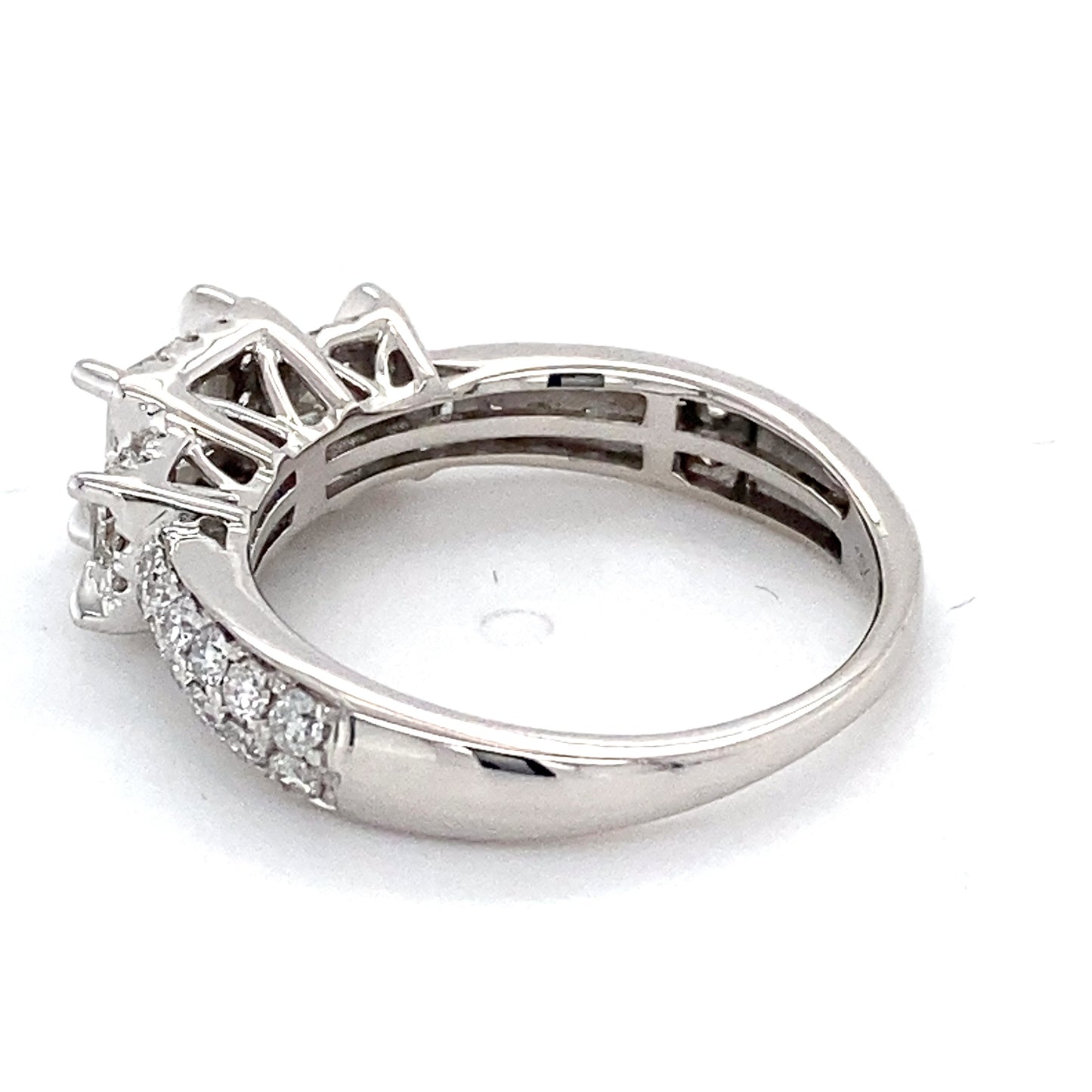 10K White Gold Diamond Lady's Fashion Ring; 1.8DWT; Size 6