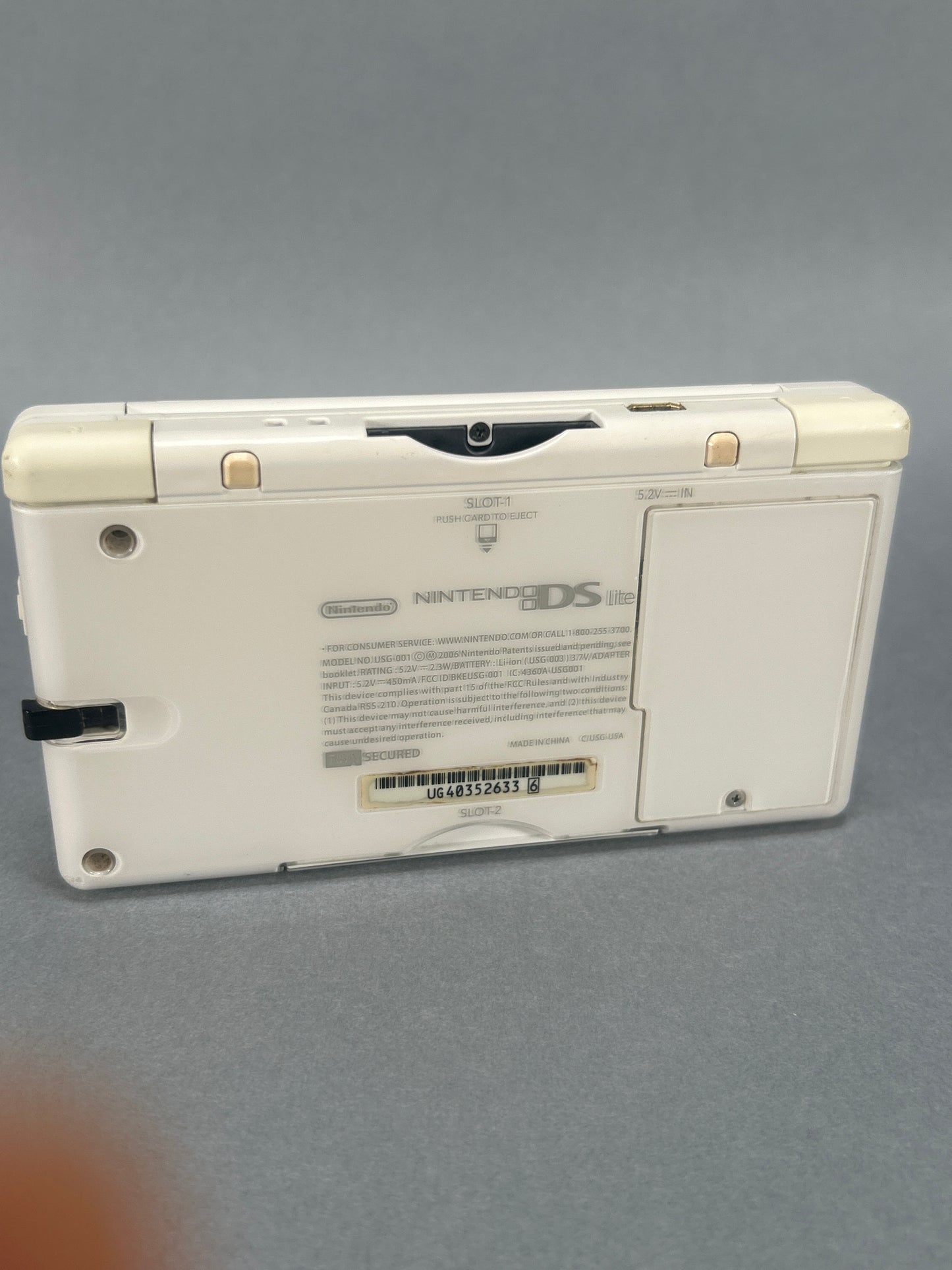 Nintendo DS-Lite USG-001 W/ Charger