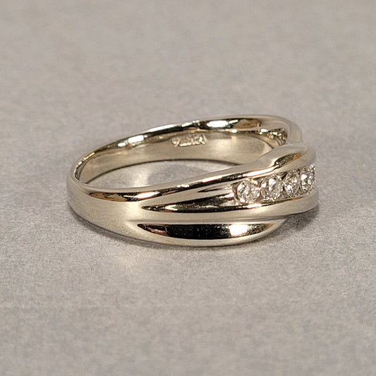 Men's 14k White Gold Ring With 7 Diamonds 9.3g