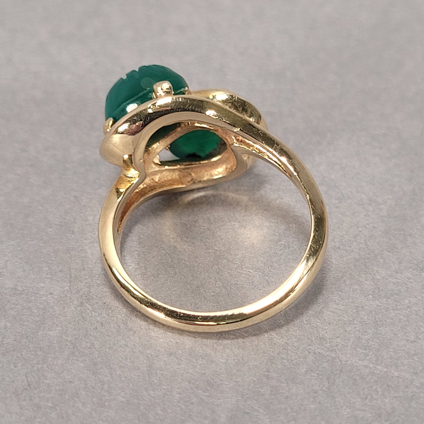 10k Yellow Gold & Synthetic Jade Ring 5.1g