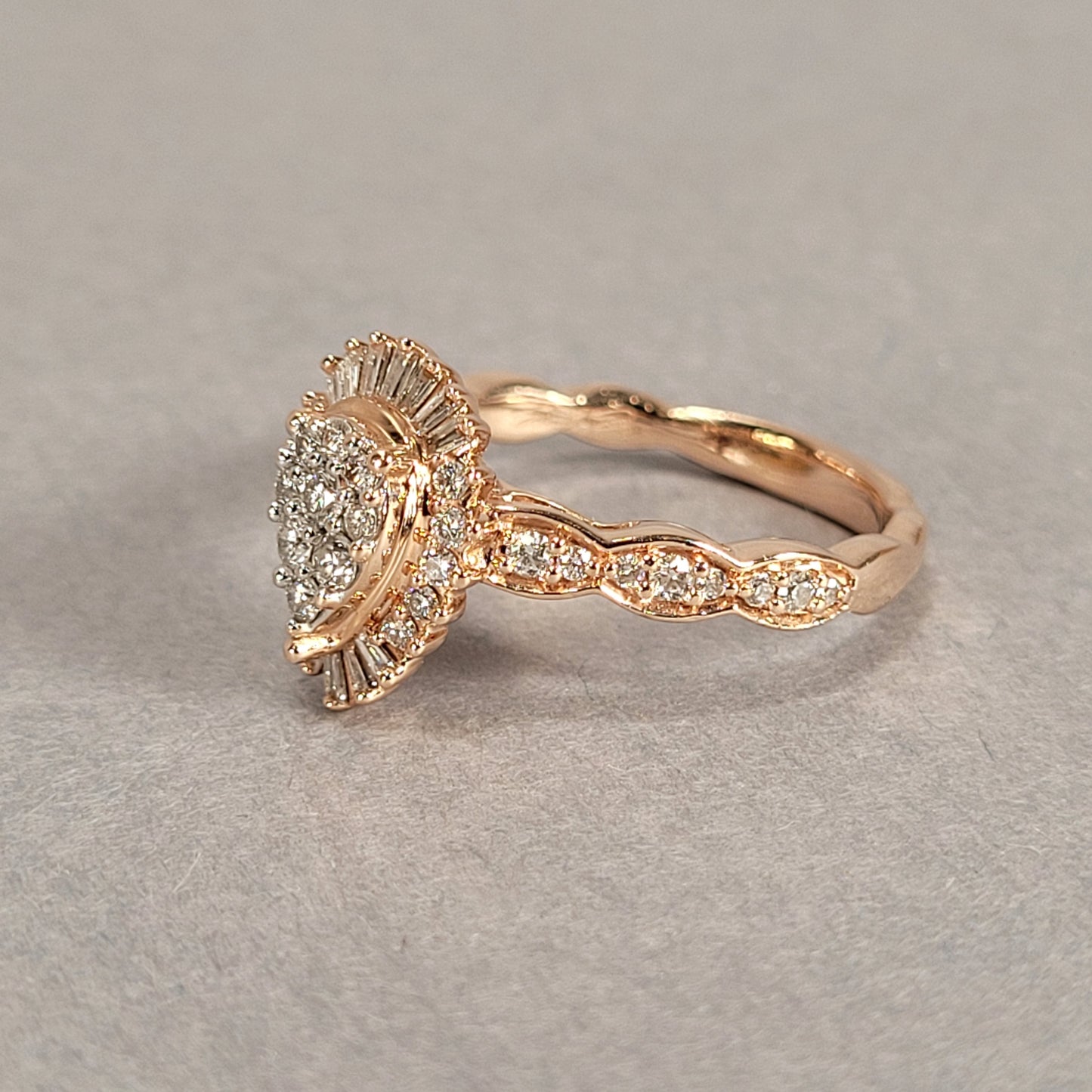 14k Rose Gold & Diamond Ring 5.6g