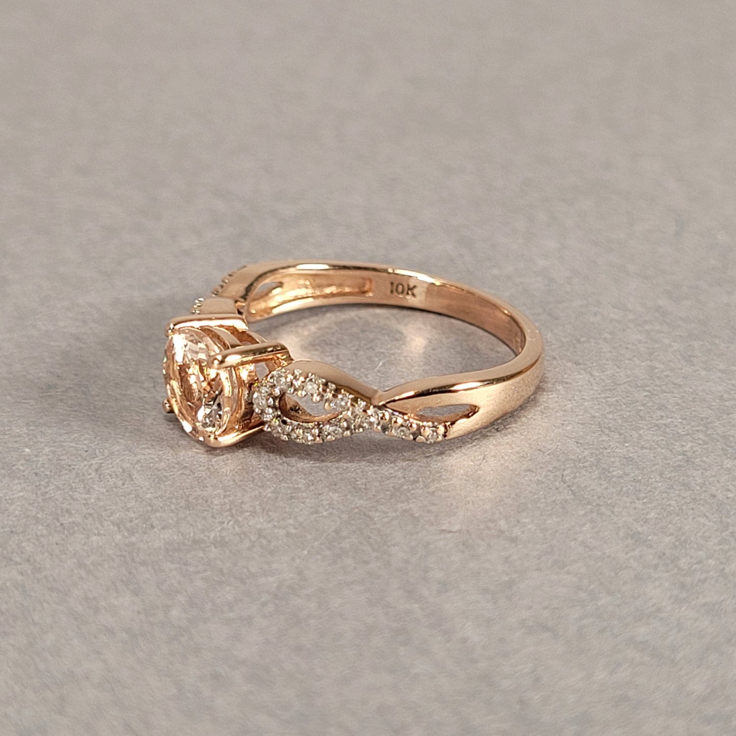 10k Rose Gold Diamond & Tanzanite Ring 2.3g