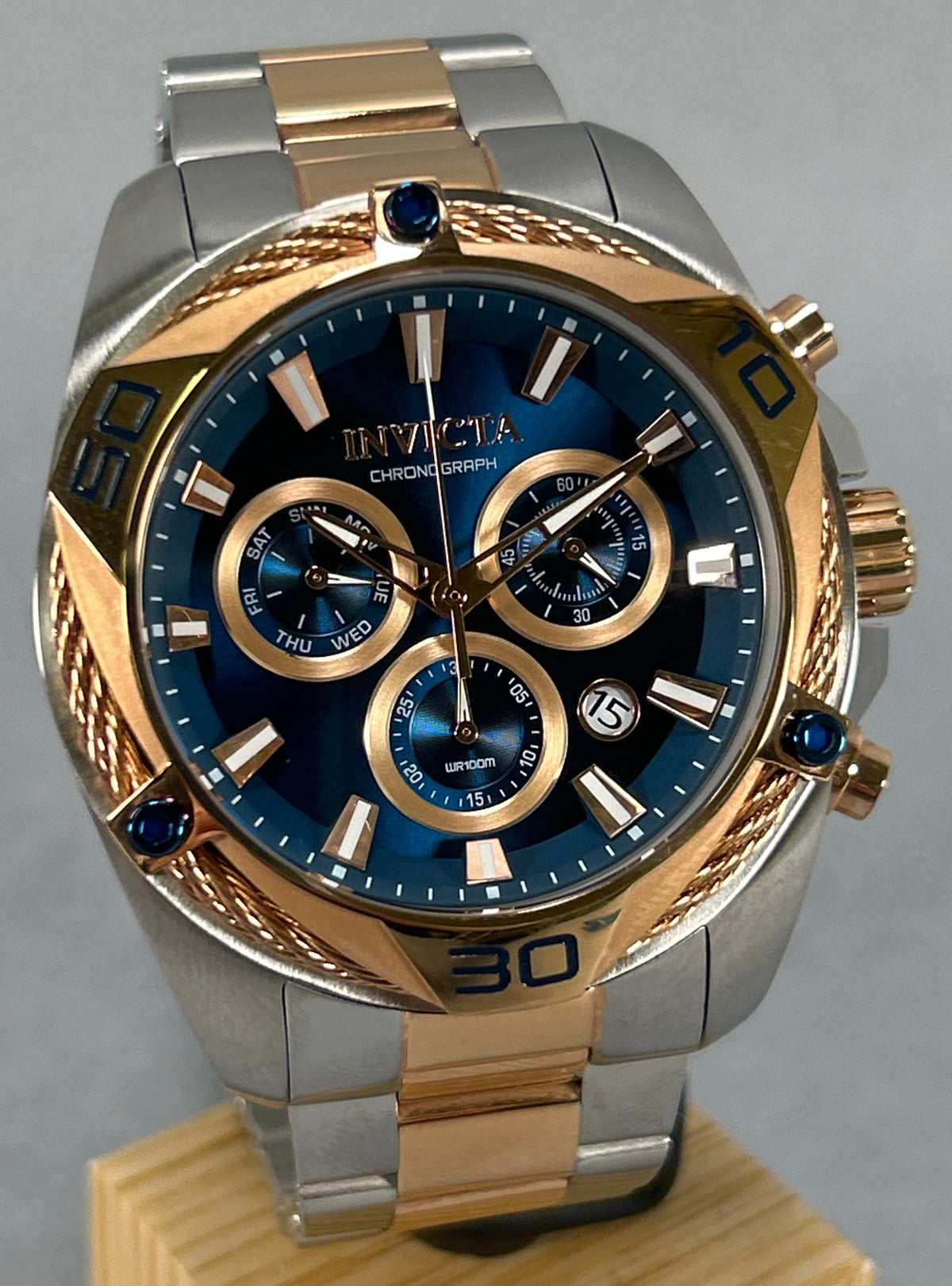 Invicta 31323 Rose Bolt Gentleman’s Watch